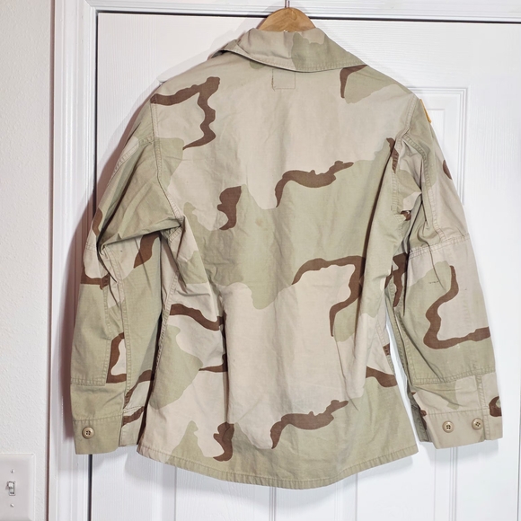US Army DCU Coat Medium Regular Airborne Combat Desert Camo Uniform - Picture 5 of 5